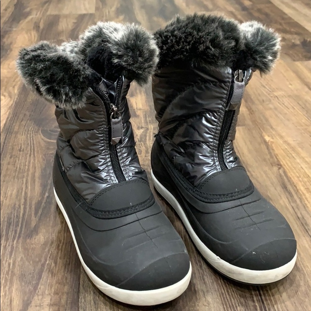 Kids snow boots